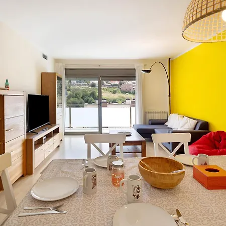 Modern And Renewed Flori