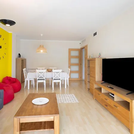 Modern And Renewed Flori * Arenys de Mar