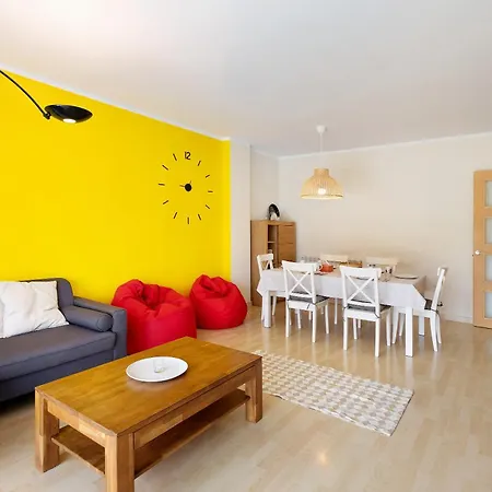 Modern And Renewed Flori Arenys de Mar